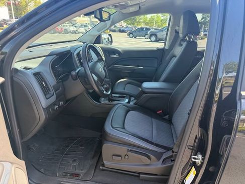 Used 2019 Chevrolet Colorado Z71 AWD/4WD image 14