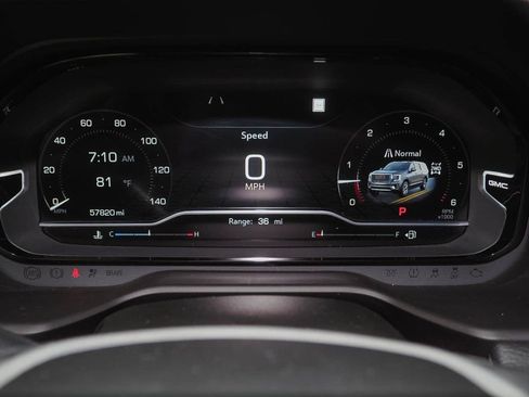 Used 2022 GMC Yukon Denali AWD/4WD image 15