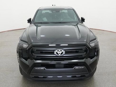 New 2026 Toyota Tacoma SR5 AWD/4WD image 2