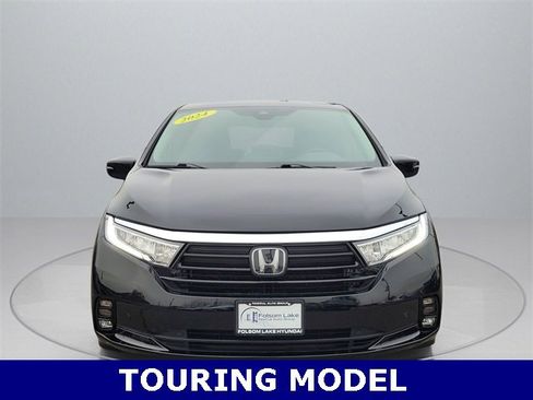 Used 2024 Honda Odyssey Touring image 2