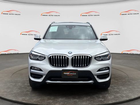Used 2019 BMW X3 xDrive30i w/ Driving Assistance Package AWD/4WD image 3