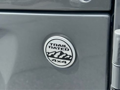 Used 2021 Jeep Gladiator Overland w/ Popular Equipment Package AWD/4WD image 14