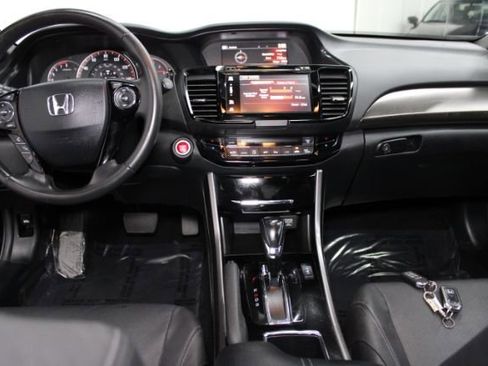 Used 2016 Honda Accord EX-L image 2