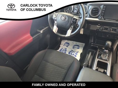 Used 2023 Toyota Tacoma SR5 RWD image 18