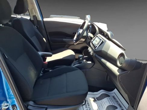 Used 2024 Nissan Kicks S FWD image 13