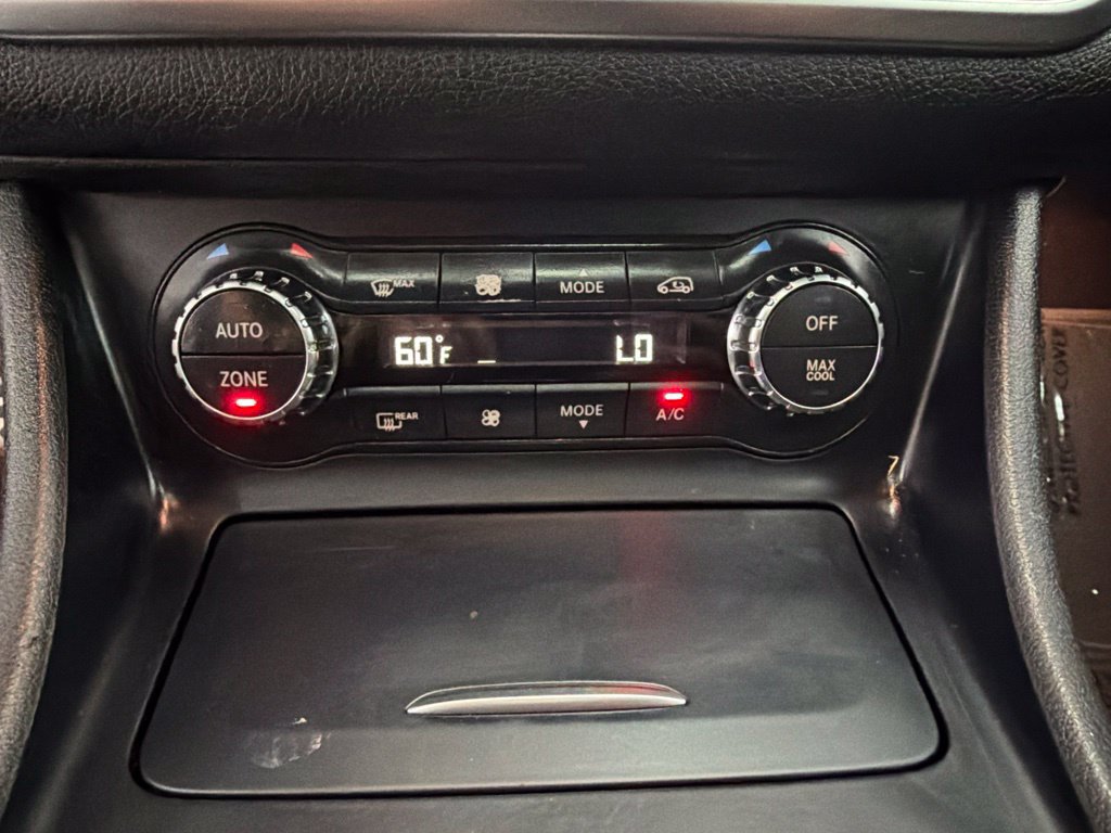 Used 2016 Mercedes-Benz CLA 250 image 18