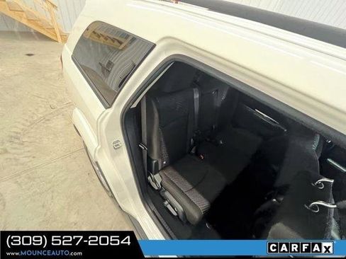 Used 2017 Dodge Journey SE image 10