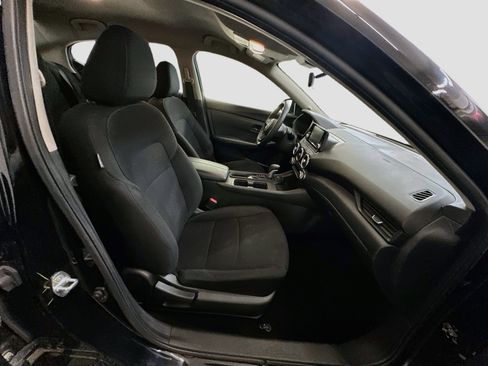 Used 2024 Nissan Sentra S FWD image 31