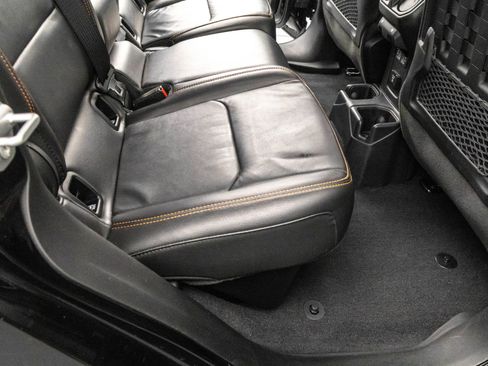 Used 2023 Jeep Gladiator Mojave w/ Cold Weather Group image 35