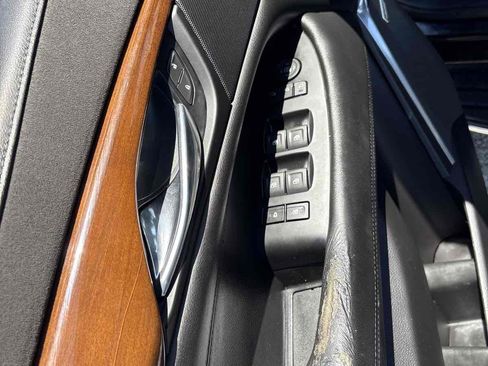 Used 2020 Cadillac Escalade ESV Luxury image 8