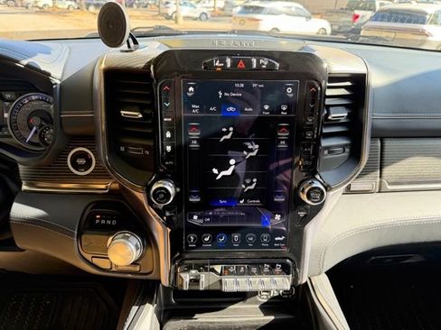 Used 2020 RAM 1500 Limited image 11