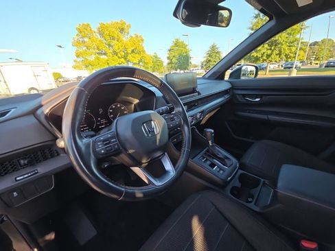 Used 2024 Honda CR-V Sport image 25