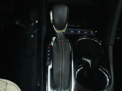 Used 2023 Buick Encore GX Essence w/ Advanced Technology Package image 21