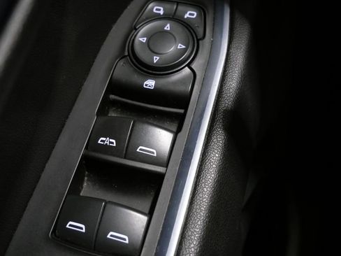 Used 2023 Chevrolet Silverado 1500 RST image 12