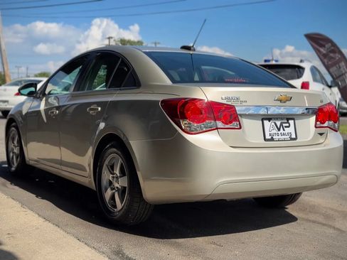 Used 2015 Chevrolet Cruze LT FWD image 4