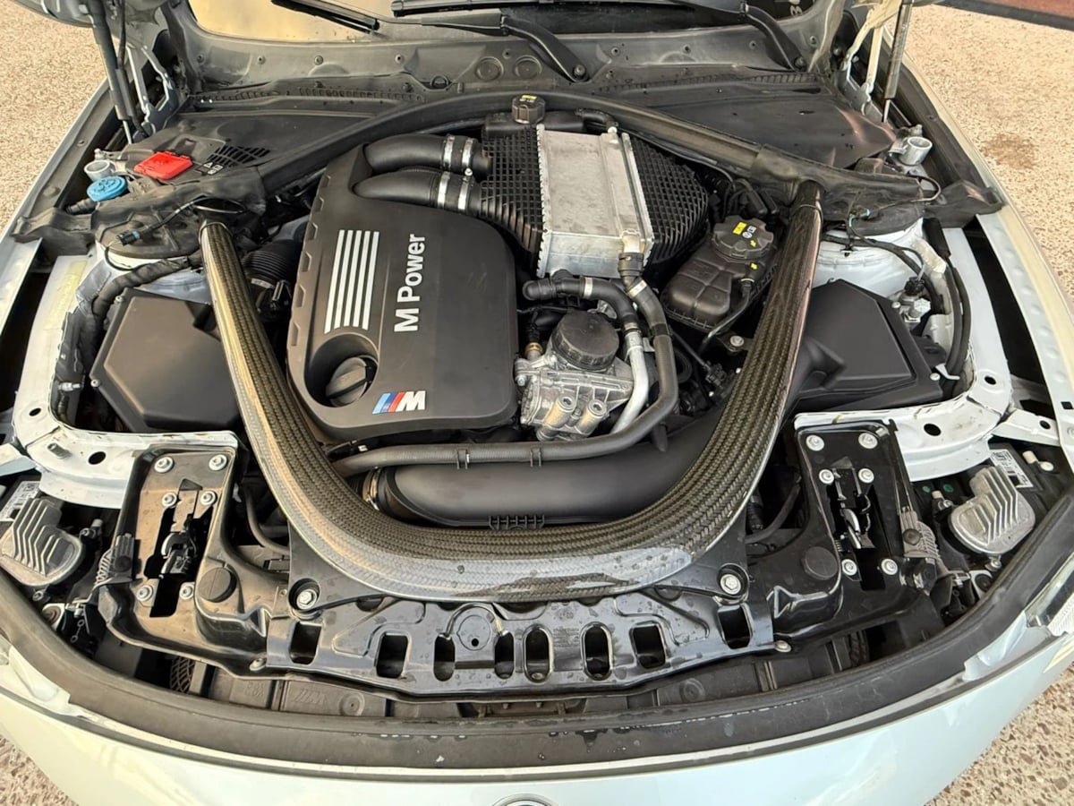 Used 2018 BMW M4 Coupe RWD image 22
