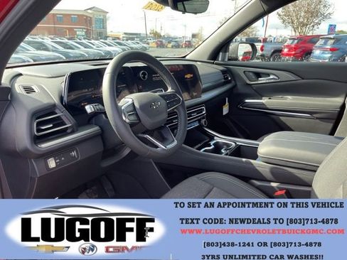 New 2026 Chevrolet Traverse LT w/ Midnight/Sport Edition FWD image 6