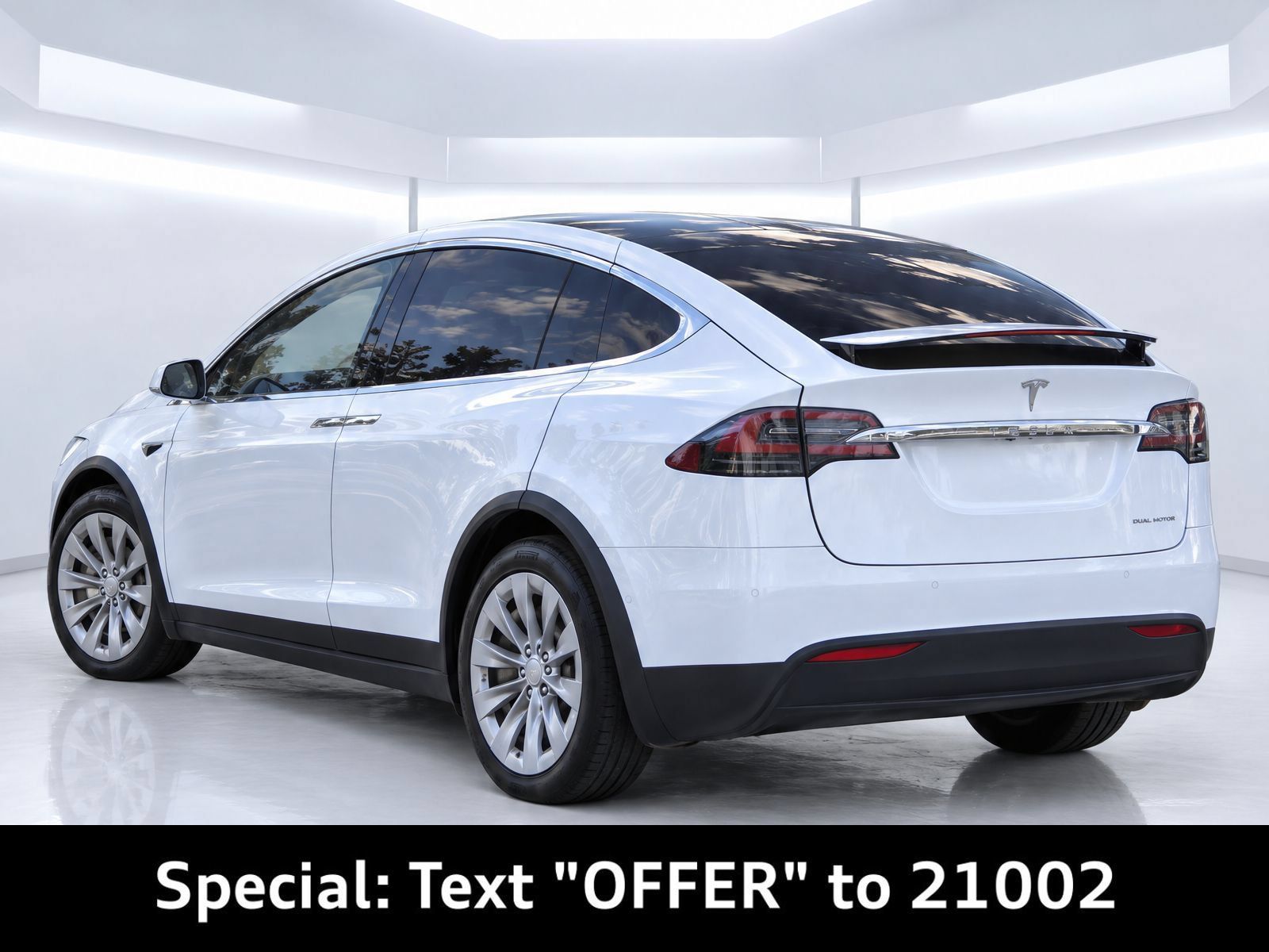 Used 2020 Tesla Model X Long Range AWD/4WD image 3