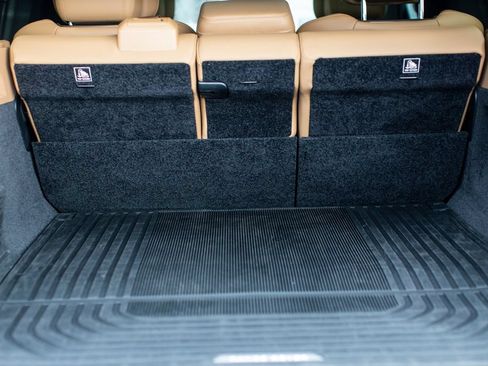 Used 2023 Land Rover Range Rover Autobiography AWD/4WD image 30