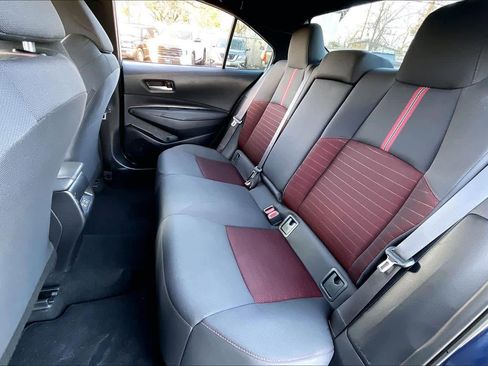 Used 2024 Toyota Corolla SE image 19