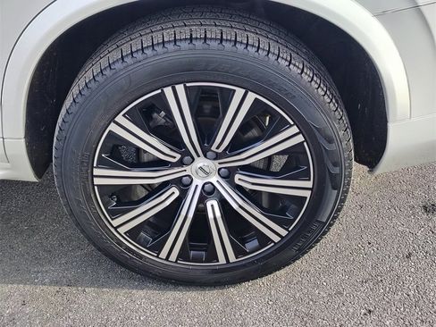 Certified 2023 Volvo XC90 B5 Core w/ Protection Package Premier image 32