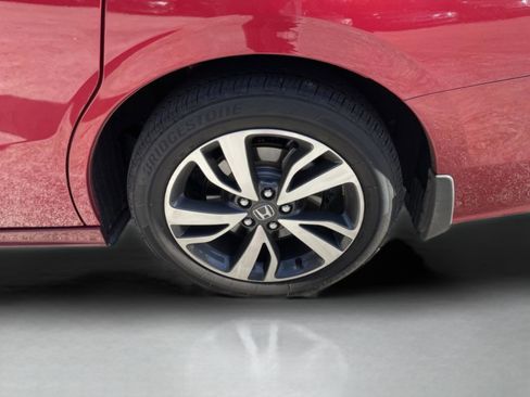 Certified 2024 Honda Odyssey Touring image 33