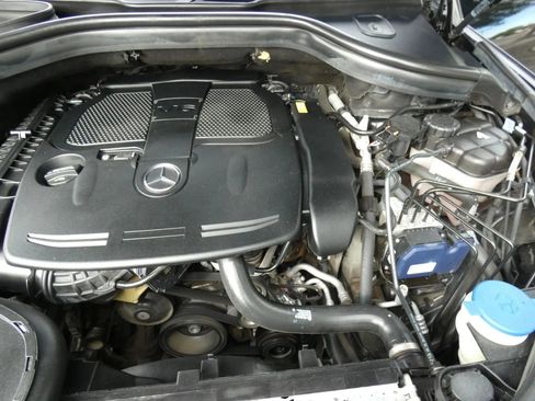 Used 2016 Mercedes-Benz GLE 350 w/ Premium Package image 84