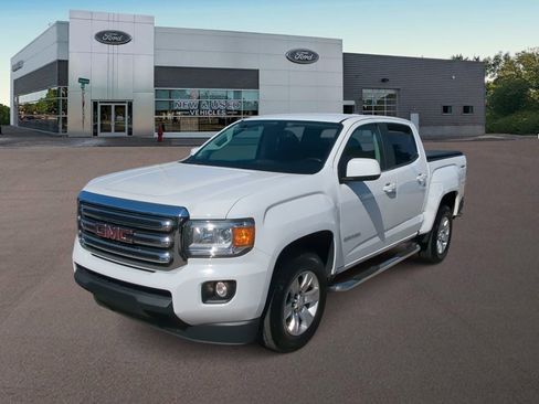 Used 2018 GMC Canyon SLE w/ SLE Convenience Package image 5