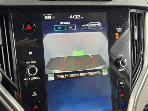 Used 2025 Subaru Outback Limited image 22