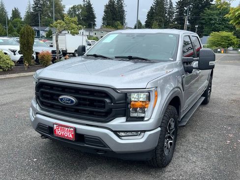 Used 2021 Ford F150 XLT w/ Equipment Group 302A High AWD/4WD image 4