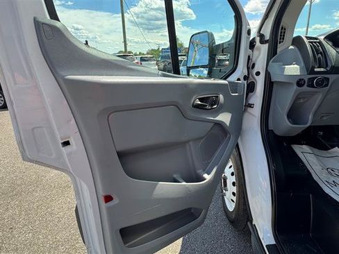 Used 2018 Ford Transit 350 156 DRW RWD image 32