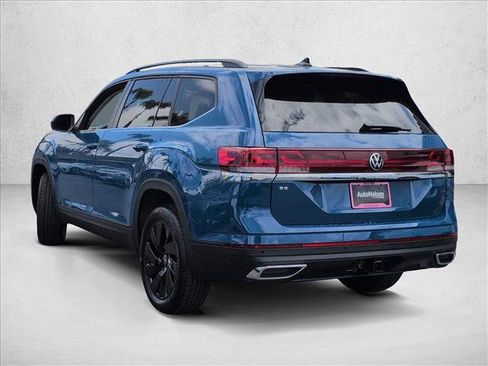 New 2026 Volkswagen Atlas SE FWD image 9
