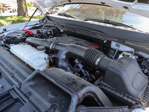 Used 2025 Ford F150 Raptor AWD/4WD image 26