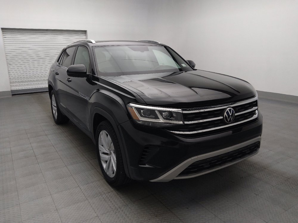 Used 2023 Volkswagen Atlas Cross Sport SE w/ Panoramic Sunroof Package FWD image 13