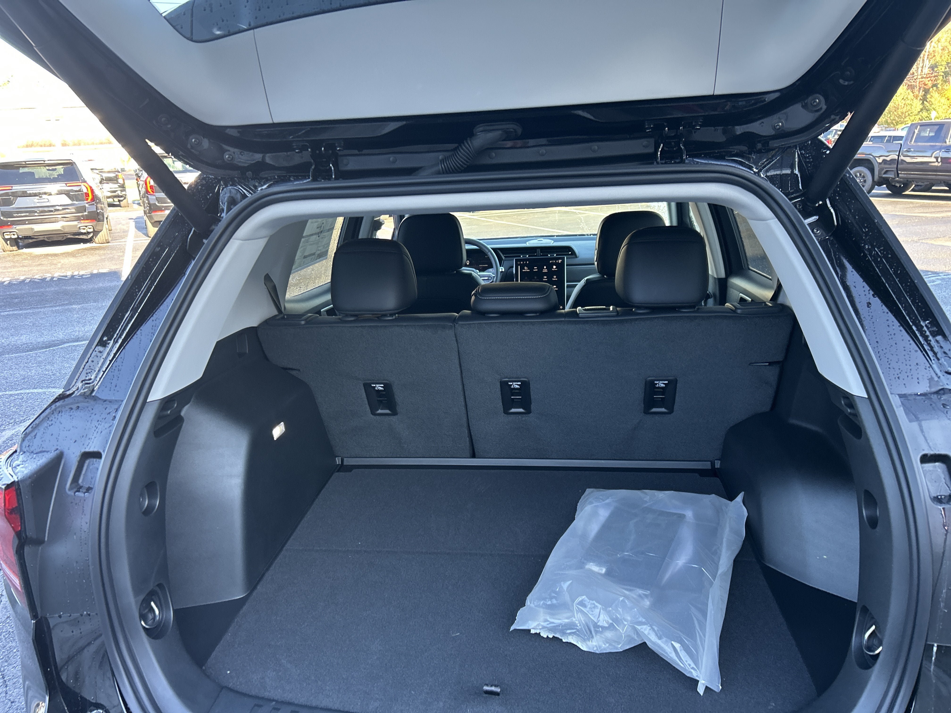 New 2027 GMC Terrain Denali w/ LPO, Floor Liner Package AWD/4WD image 13