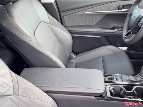Certified 2026 Toyota Camry XLE FWD image 14