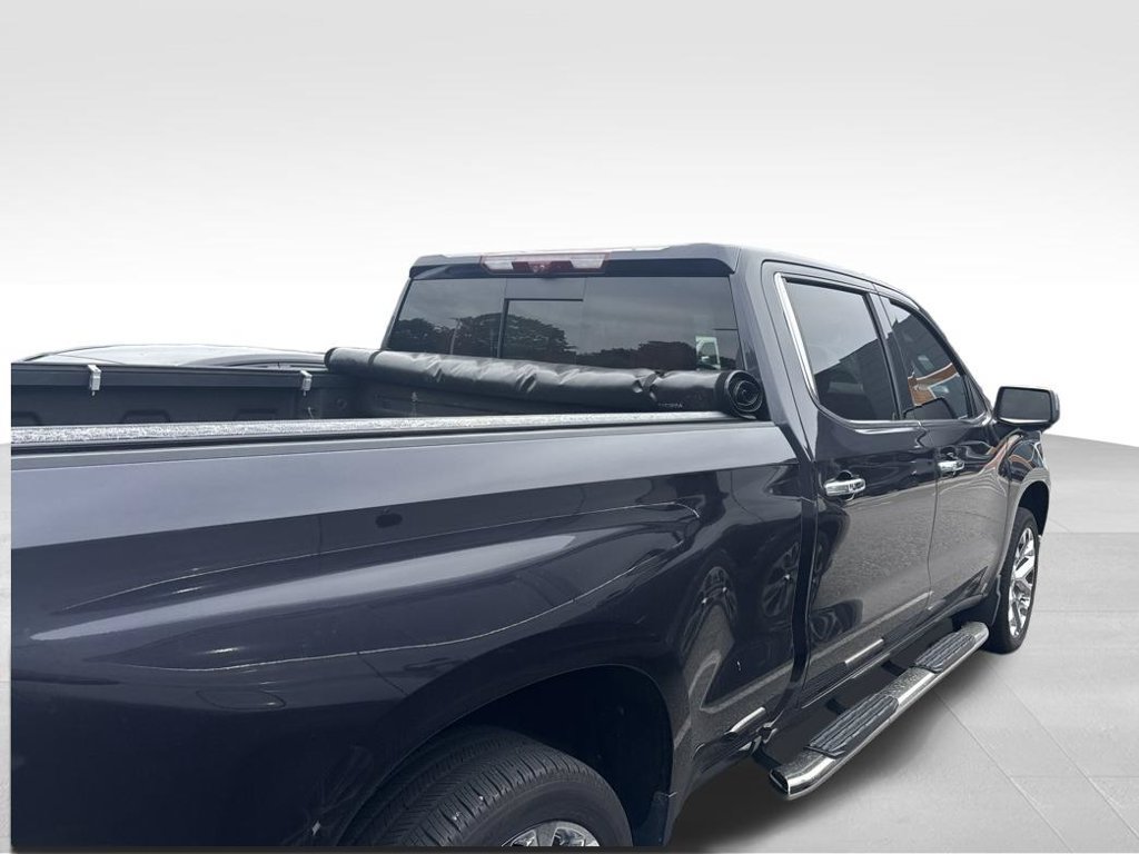 Used 2024 Chevrolet Silverado 1500 LTZ AWD/4WD image 12