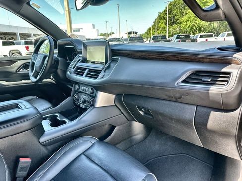 Certified 2024 Chevrolet Suburban Premier RWD image 28