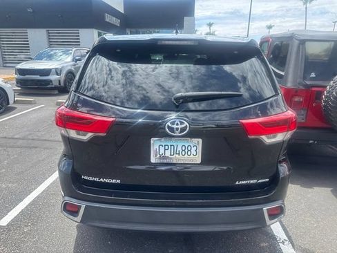 Used 2018 Toyota Highlander Limited Platinum AWD/4WD image 8
