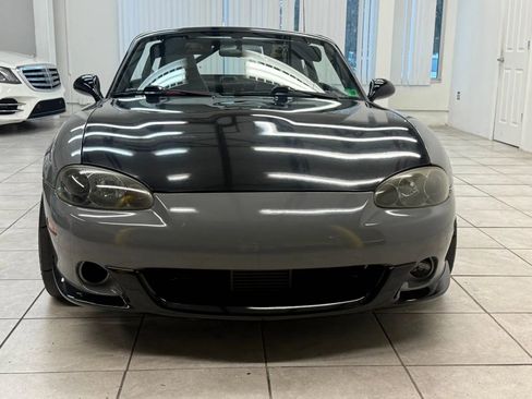 Used 2004 MAZDA MX-5 Miata MAZDASPEED image 3