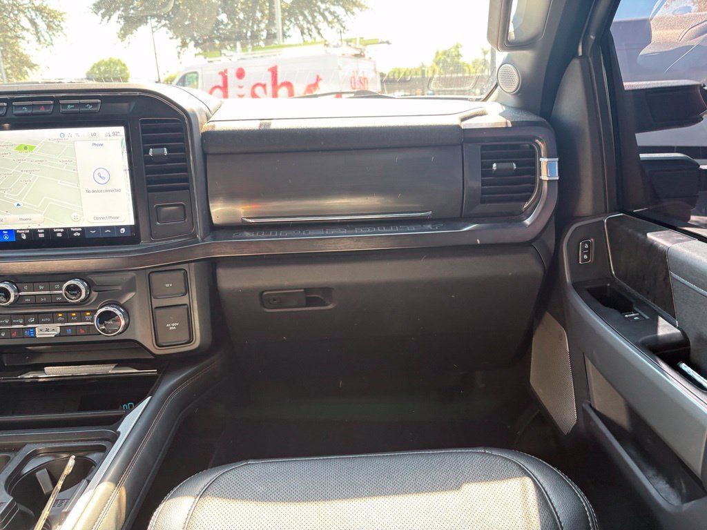 Used 2023 Ford F250 Lariat w/ Lariat Ultimate Package AWD/4WD image 8