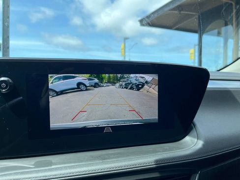 Used 2025 Buick Encore GX Preferred FWD image 24