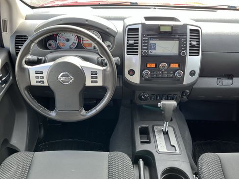 Used 2019 Nissan Frontier PRO-4X image 13
