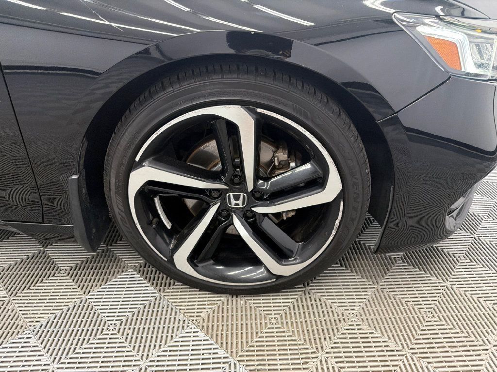 Used 2019 Honda Accord Sport image 13