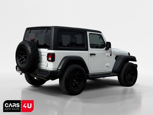 Used 2018 Jeep Wrangler Sport S image 7