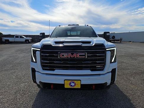 New 2026 GMC Sierra 2500 AT4 w/ Technology Package image 8
