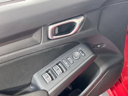 Used 2023 Honda Civic Sport image 17