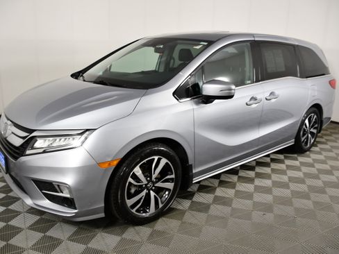 Used 2019 Honda Odyssey Elite image 10