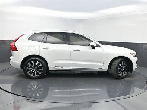 Used 2023 Volvo XC60 B5 Plus w/ Protection Package Premier image 40