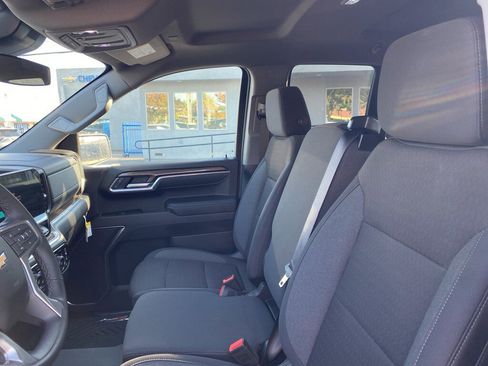 Used 2025 Chevrolet Silverado 1500 LT image 20